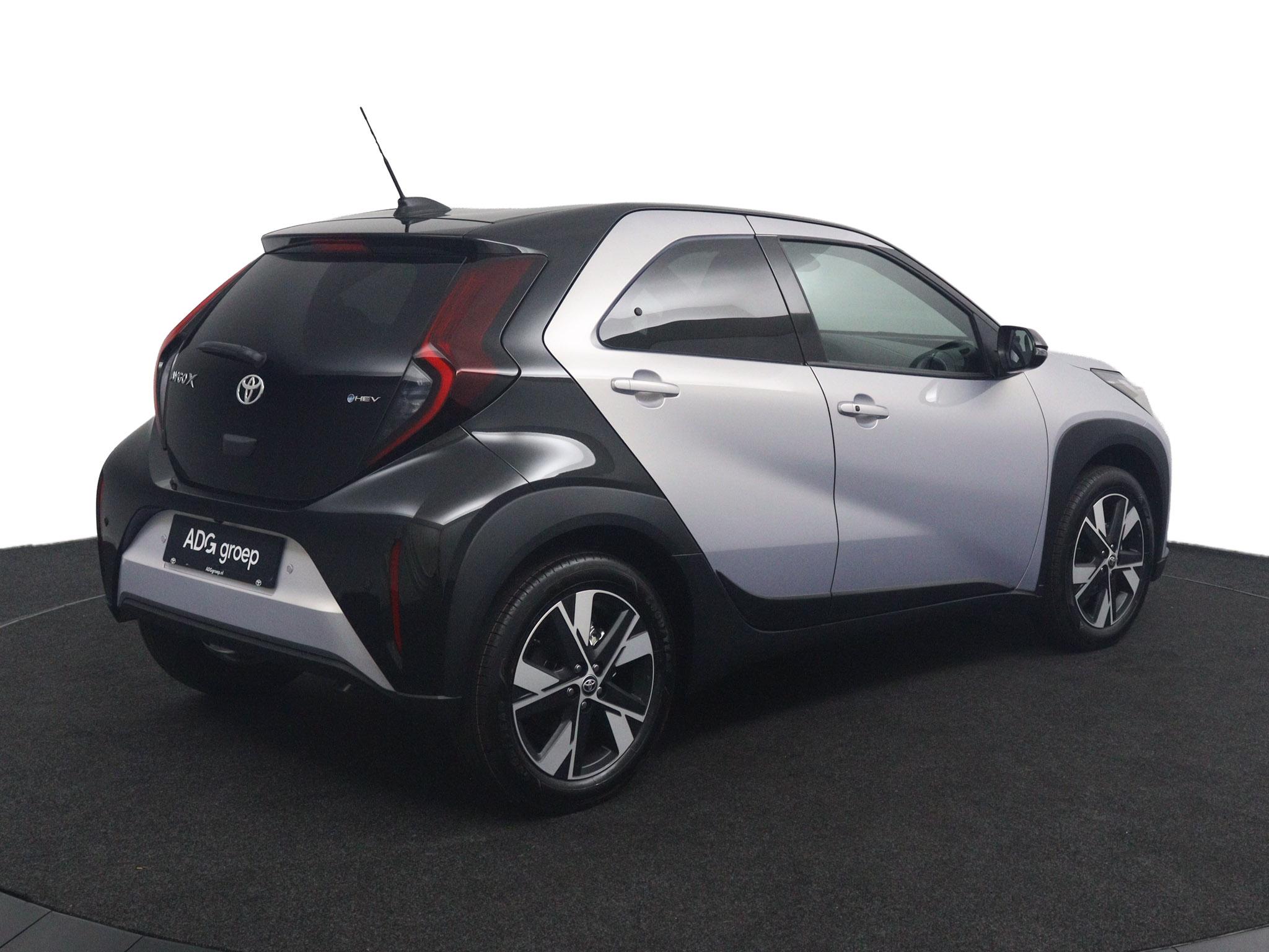 Toyota Aygo X Hybrid 115 pulse - Afbeelding 2