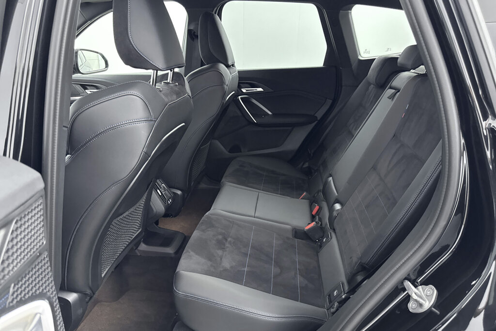 BMW X1 25