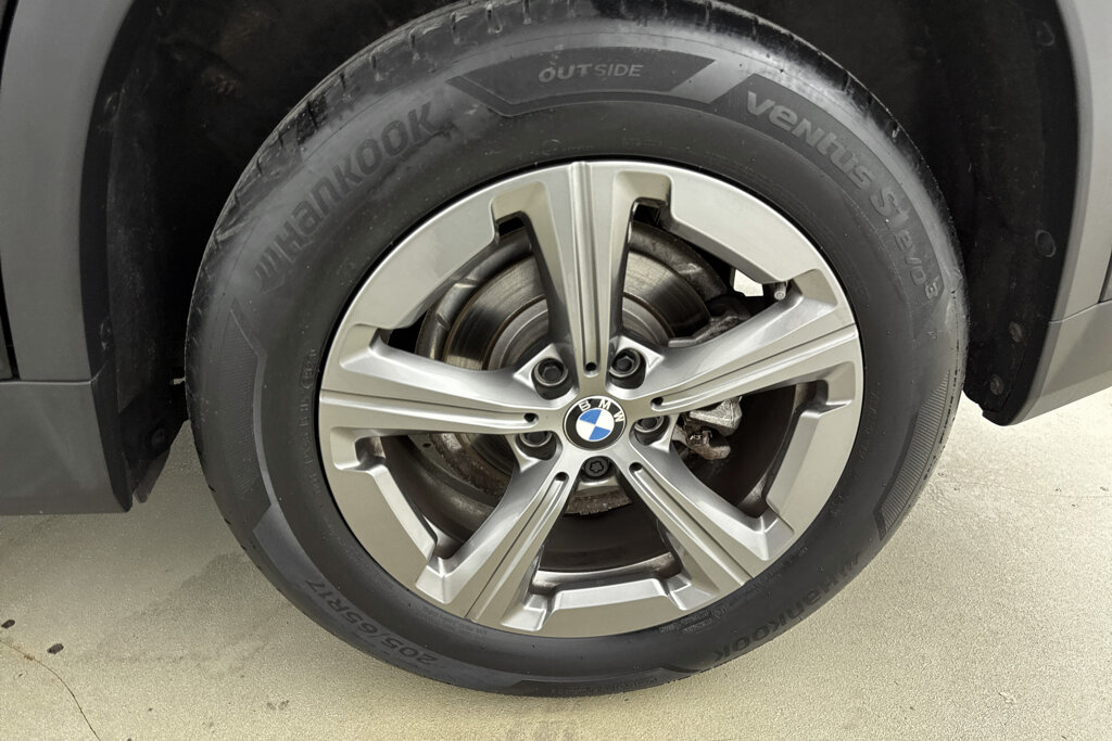 BMW X1 28