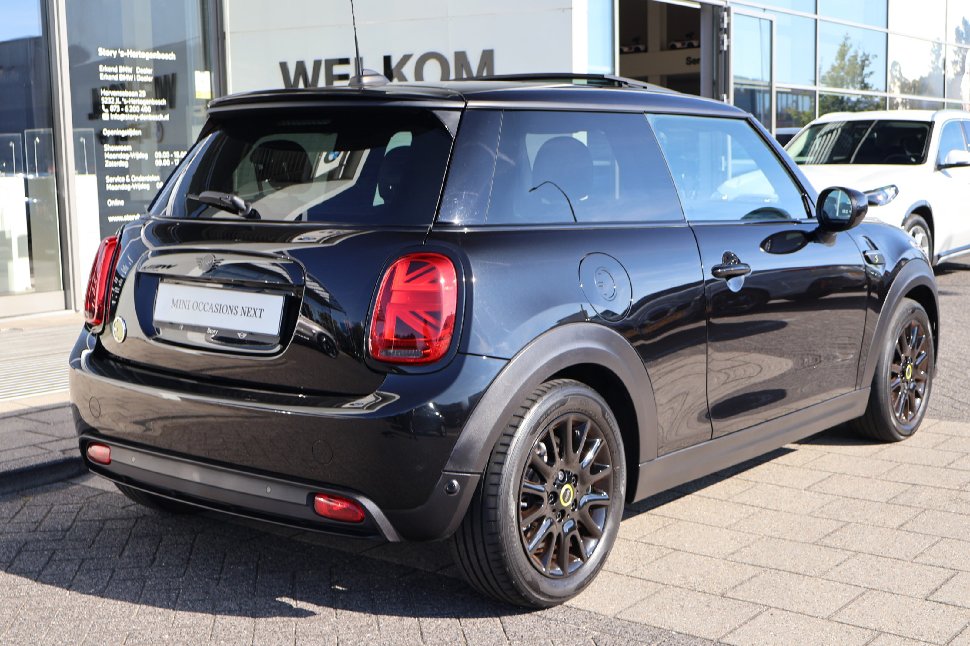 MINI Electric 8