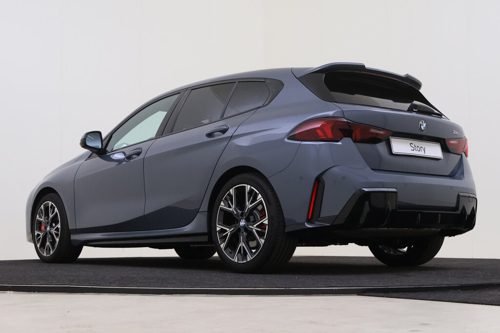 BMW 1 Serie 11