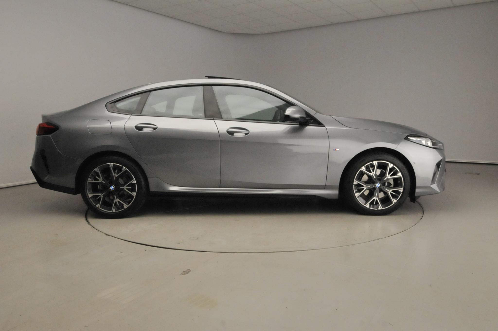 BMW 2 Serie Gran Coupé 220 - Afbeelding 4