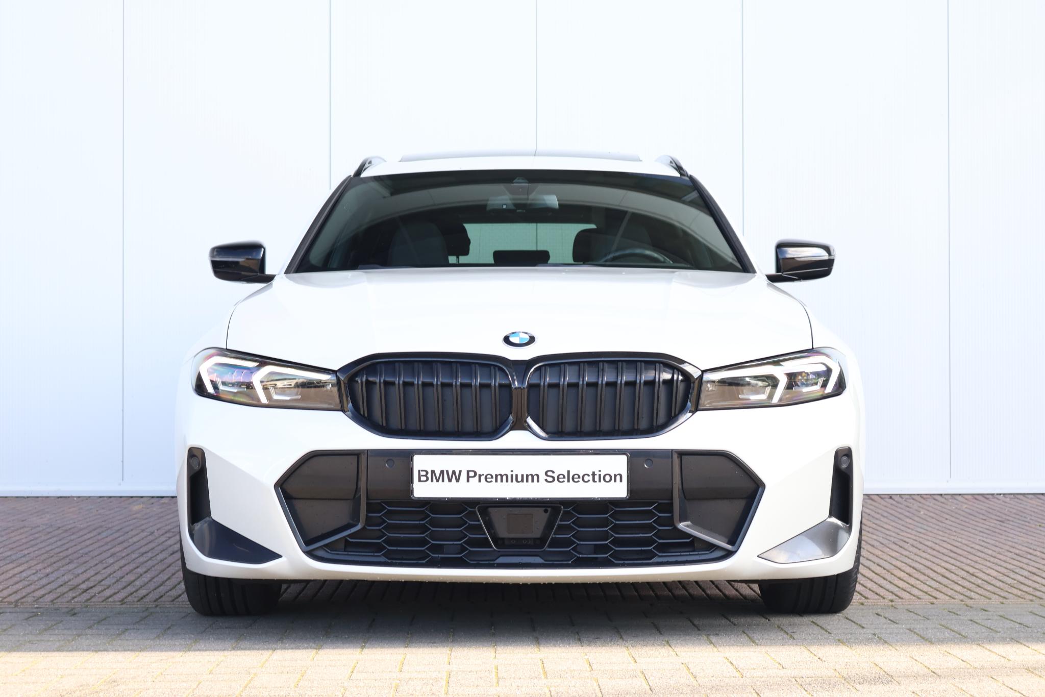 BMW 3 Serie Touring 330i - Afbeelding 2