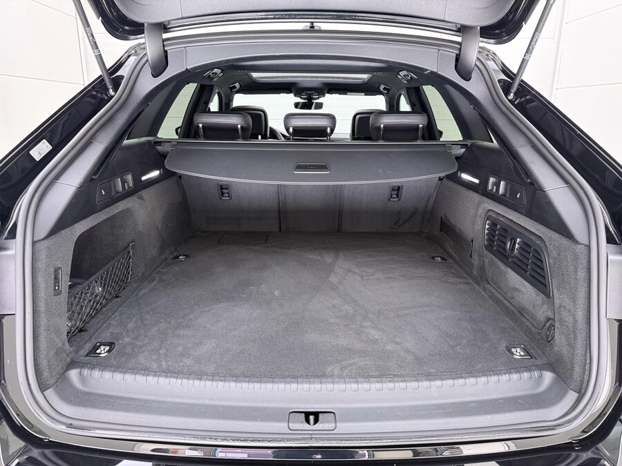 Audi A6 Avant 55 TFSIe S-line Quattro
