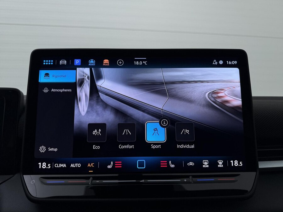 Volkswagen T-Roc 1.5 eTSI R-Line