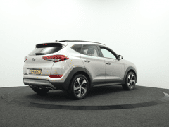 Hyundai Tucson Hyundai Tucson 1.6 T-GDi Comfort 4WD | Trekhaak | Panoramadak | Leder | Camera - Afbeelding 2