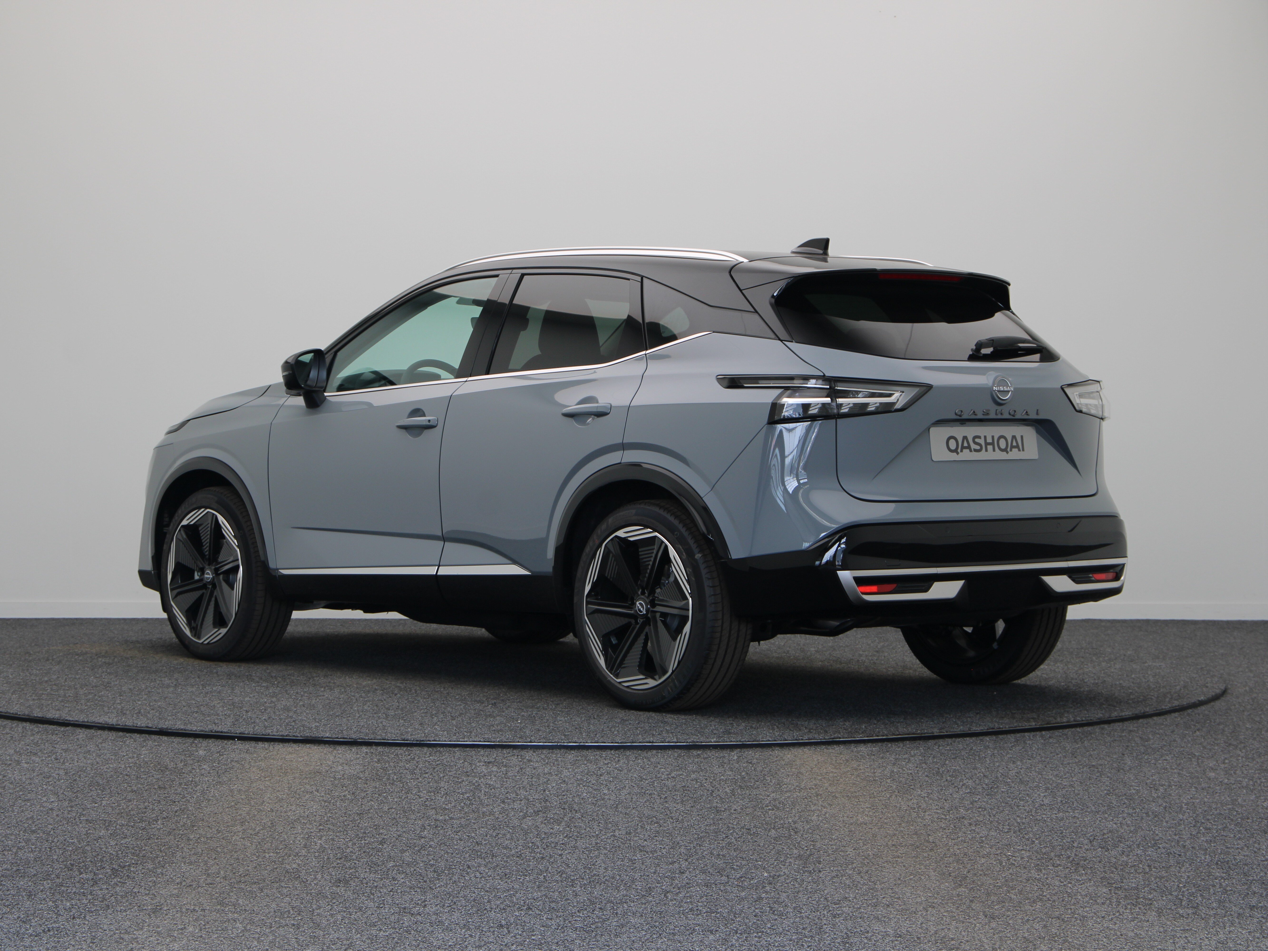 Nissan QASHQAI Tekna Plus + Two Tone Mild-Hybrid 158 Xtronic - Afbeelding 3