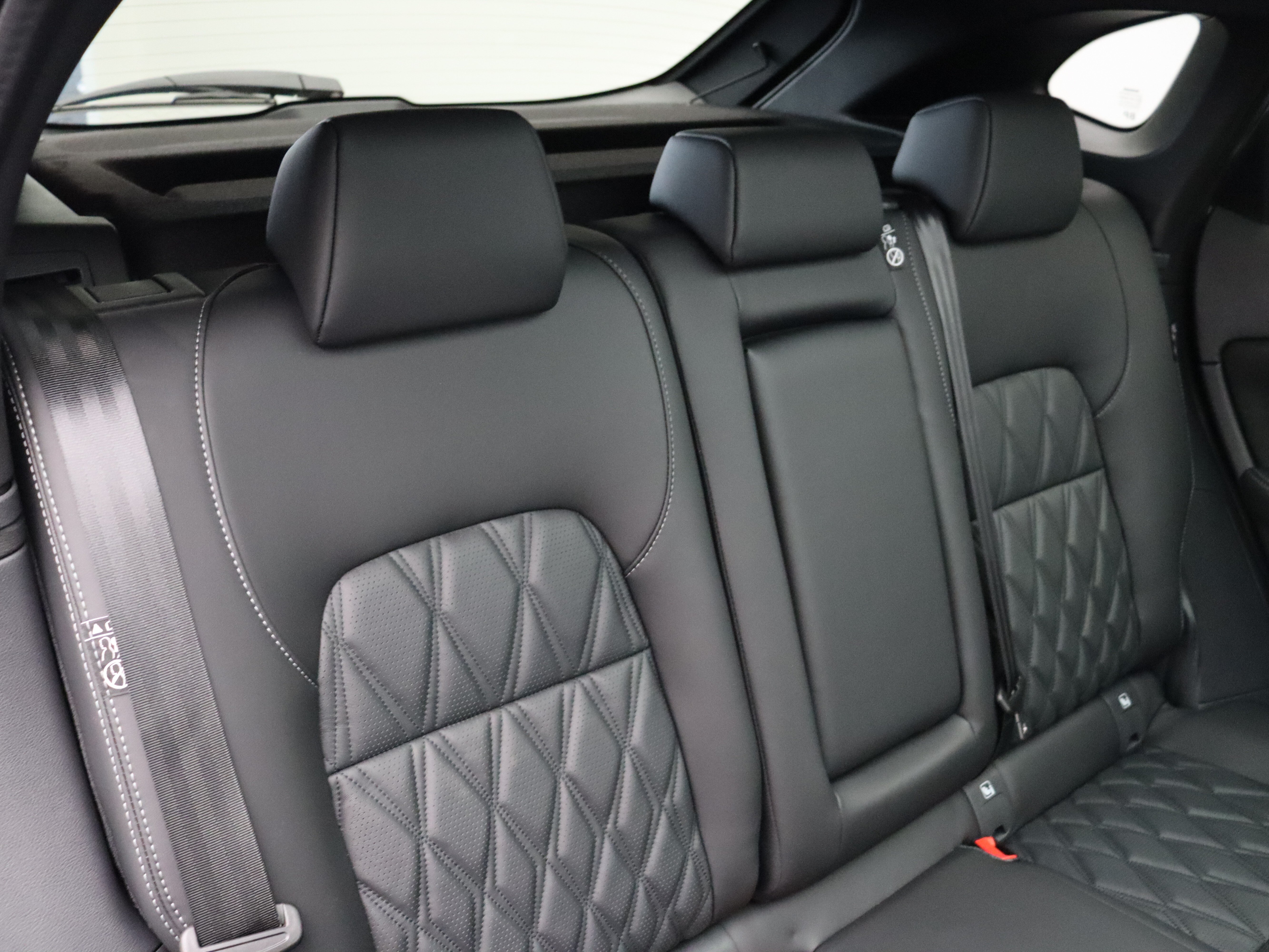 Nissan QASHQAI Tekna Plus + Two Tone Mild-Hybrid 158 Xtronic - Afbeelding 10