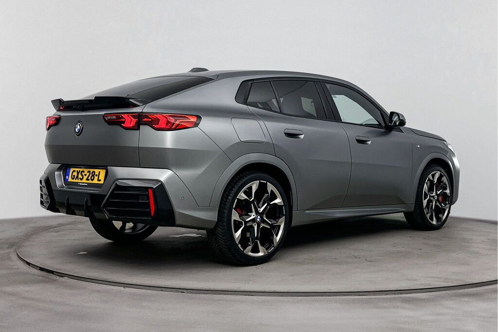 BMW X2 4