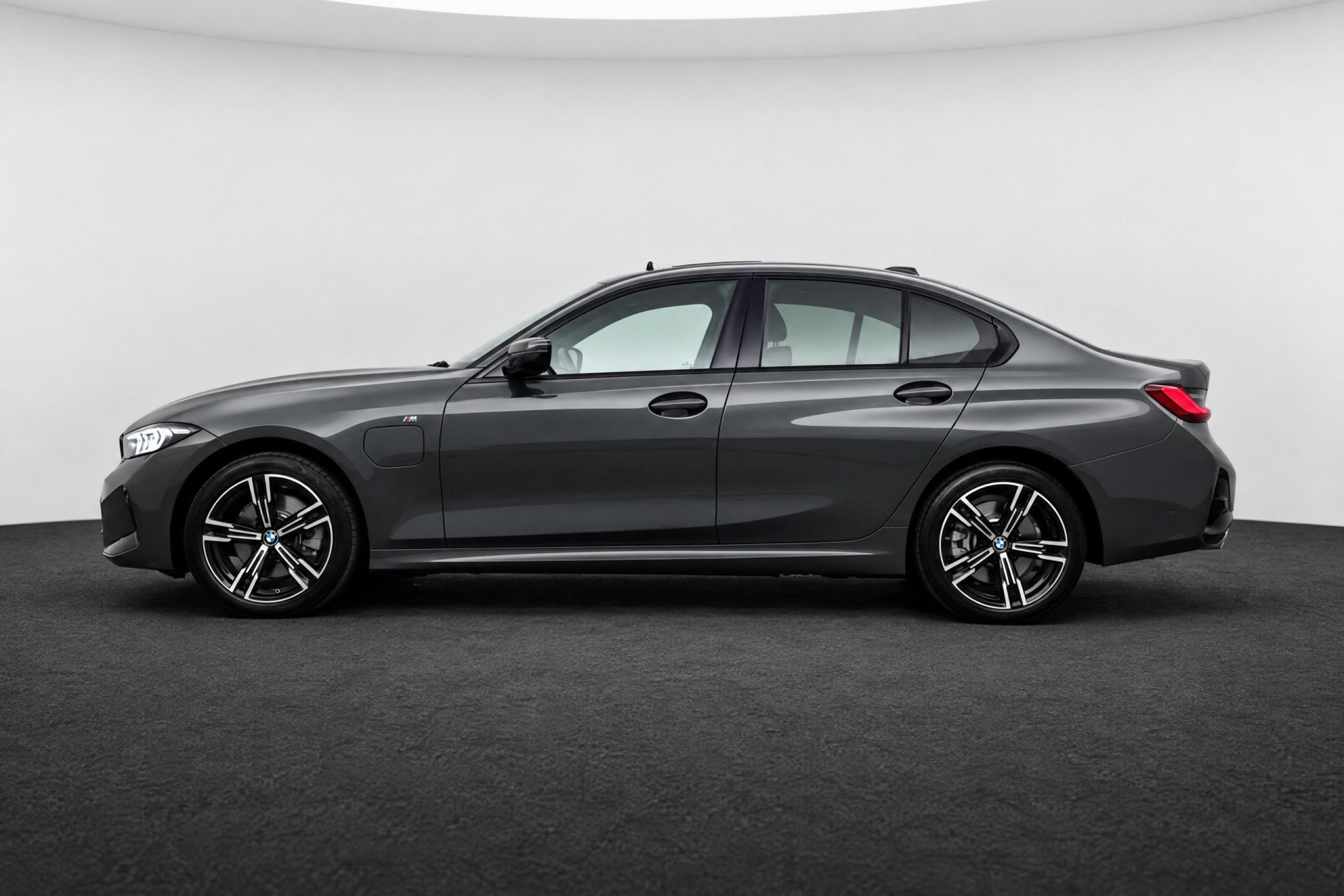 BMW 3 Serie 330e M Sport Automaat
