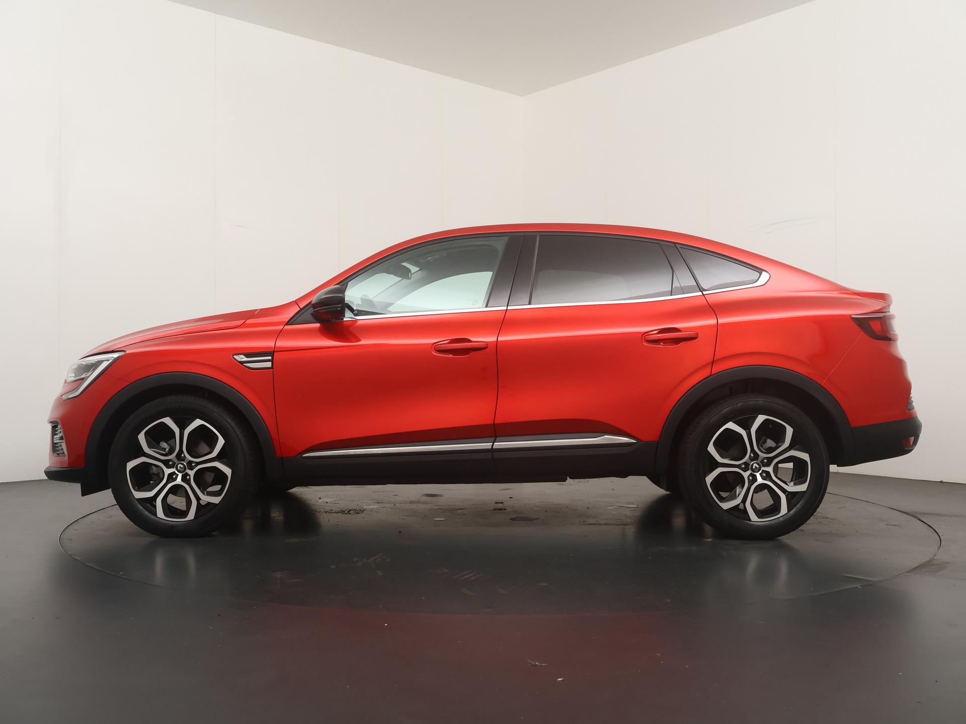 Renault Arkana E-TECH Hybrid 145 Intens