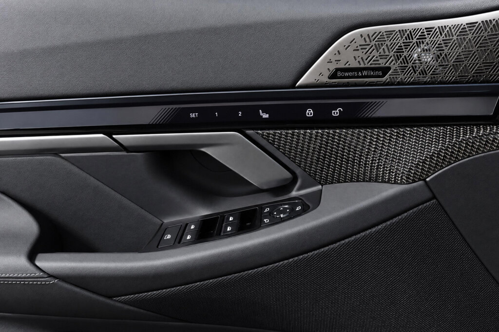 BMW i5 16