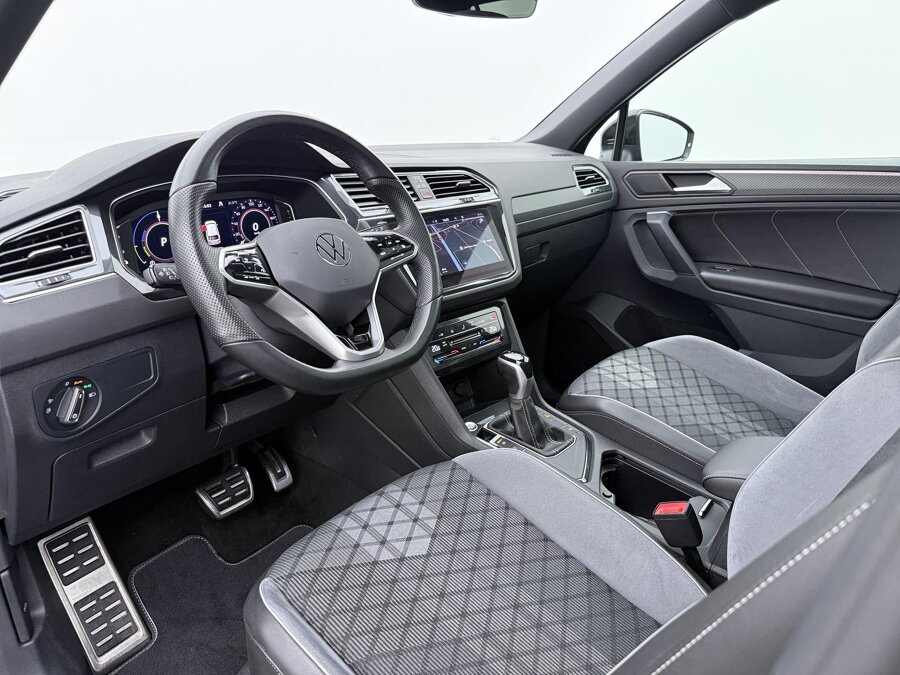 Volkswagen Tiguan 1.4 TSI eHybrid R-Line Business+