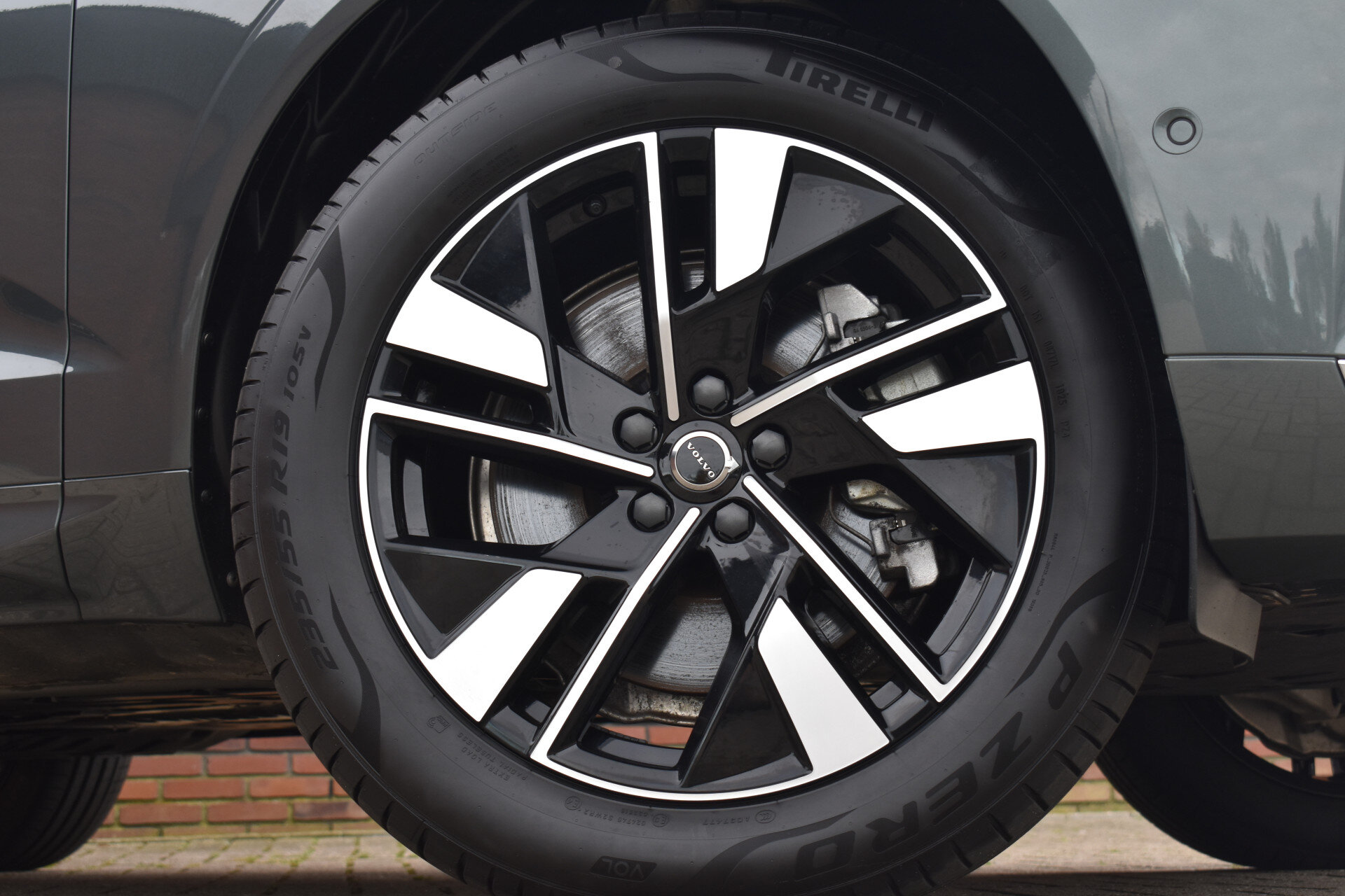 Volvo XC60 T6 Plug-in hybrid AWD Plus Bright - Afbeelding 4