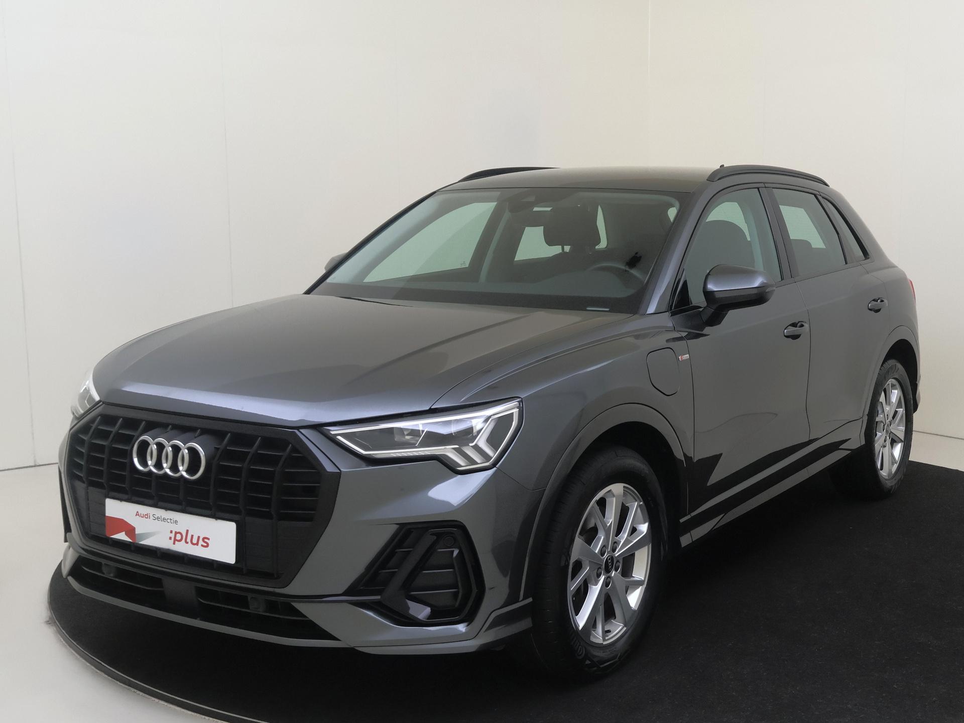 Audi Q3 45 TFSI e S edition