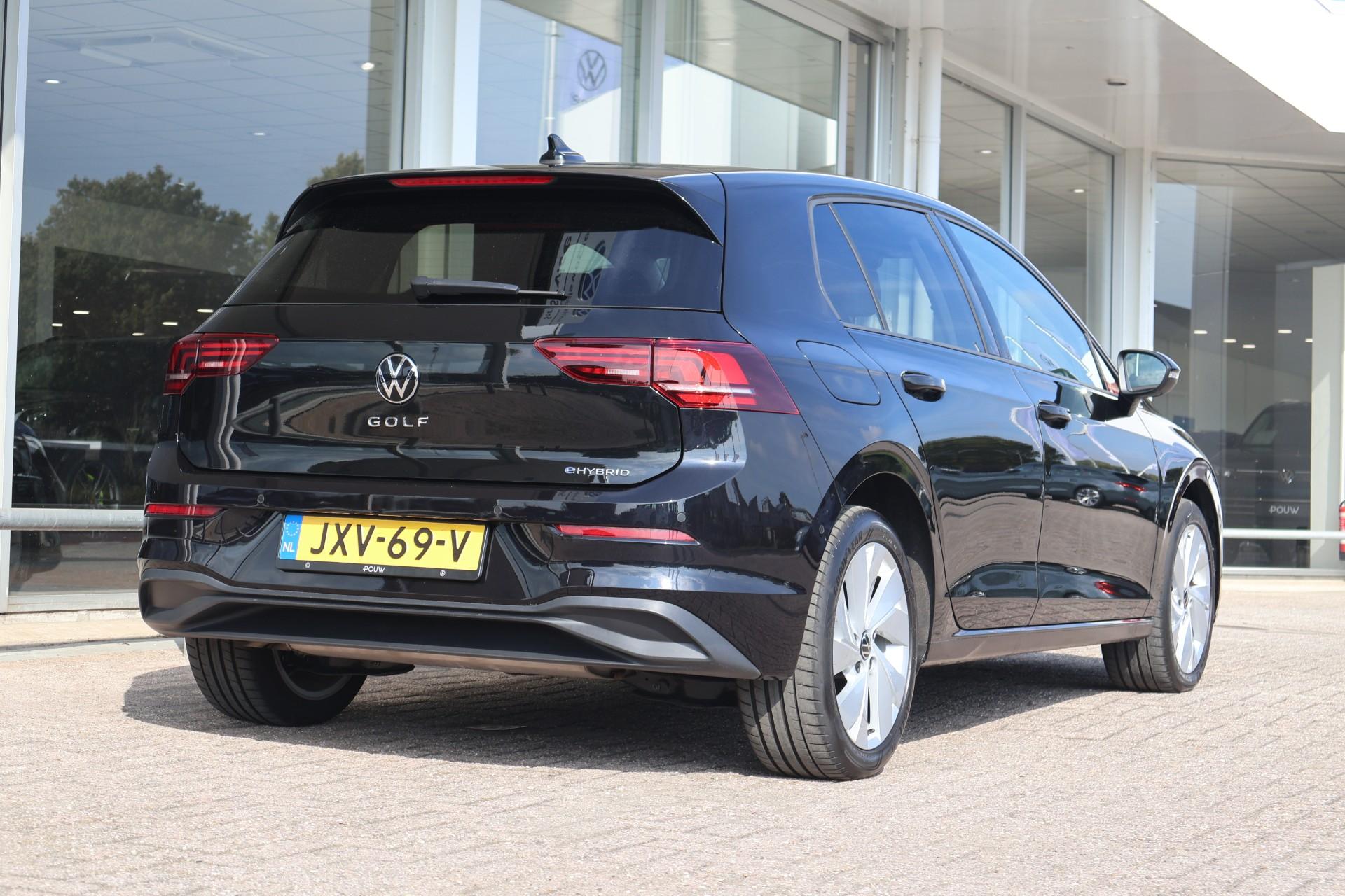 Volkswagen Golf 1.5 eHybrid 204pk Life Edition