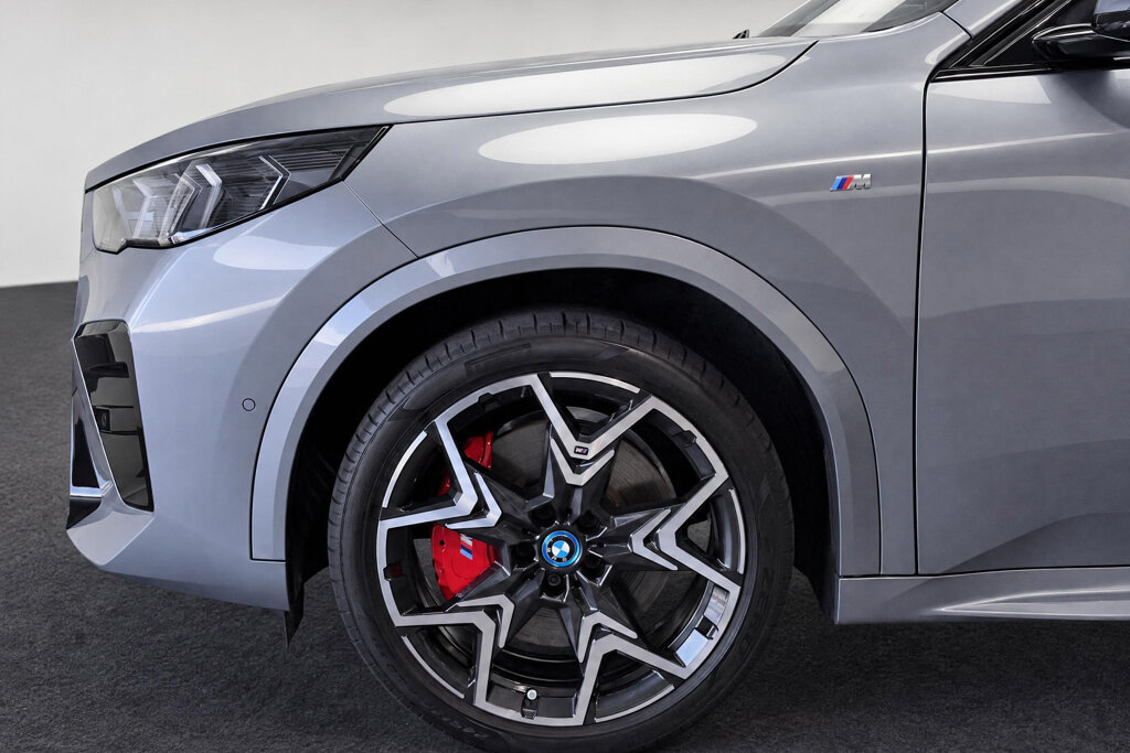 BMW iX2 5