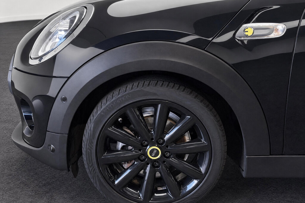 MINI Electric 5