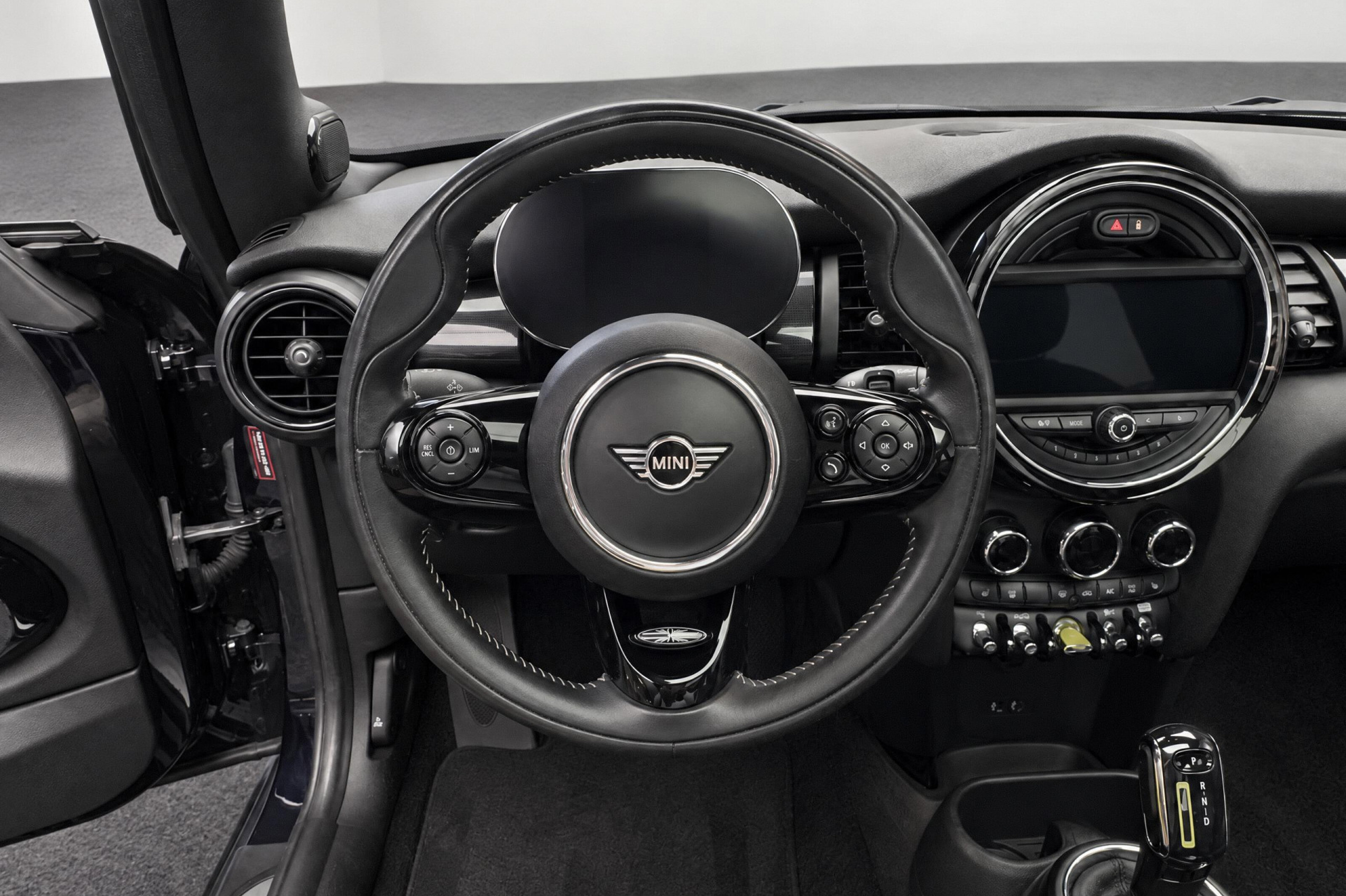 MINI Electric 8