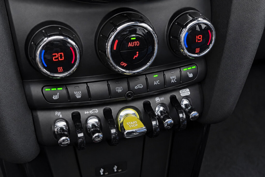 MINI Electric 12