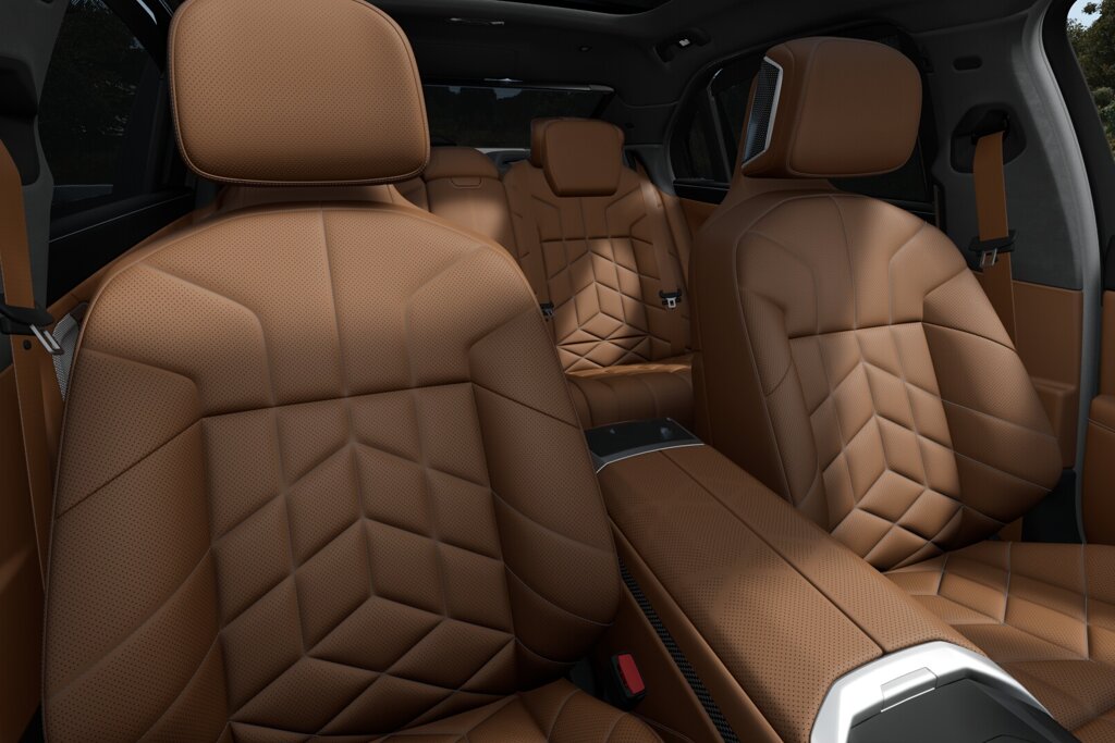 BMW i7 10