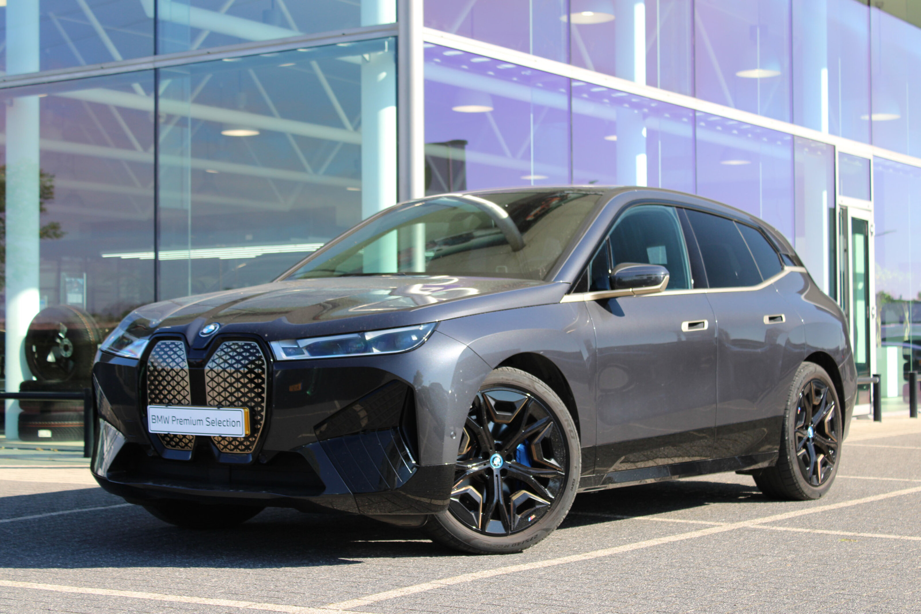 BMW iX xDrive40 High Executive