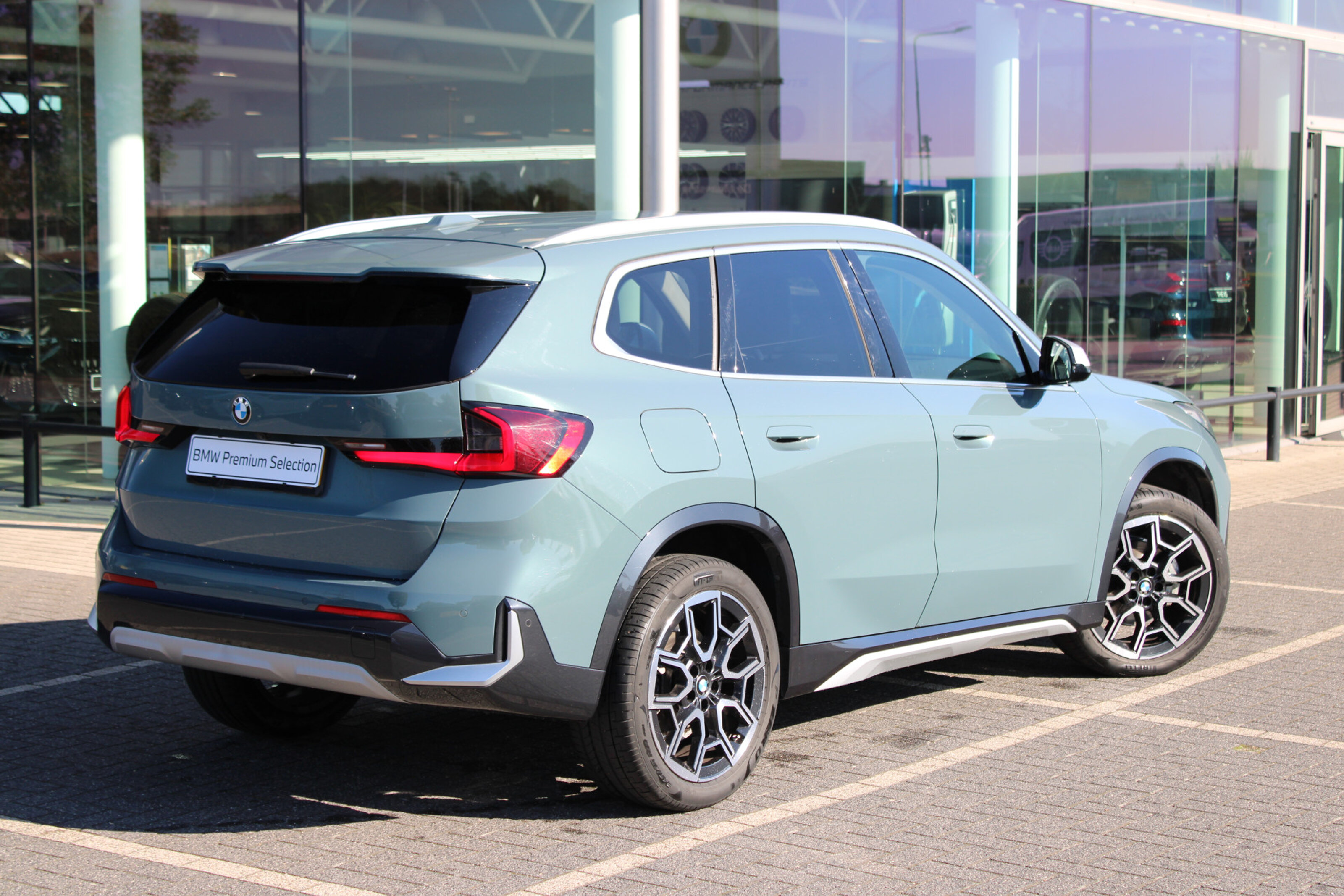 BMW X1 6