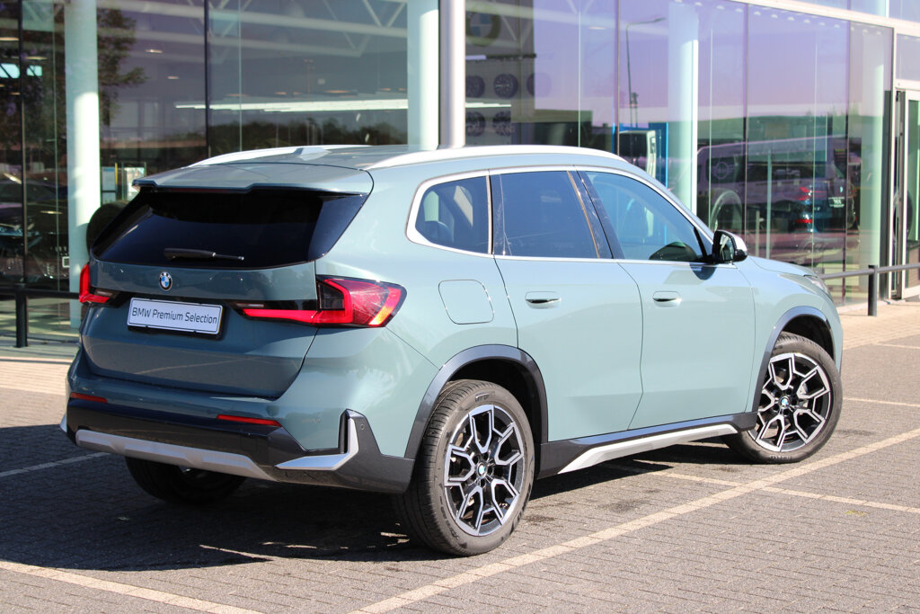 BMW X1 6