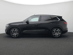 Volkswagen Touareg 3.0 TSi eHybrid 4MOTION Elegance 381PK Aut. Panoramadak, Trekhaak, Head-Up Display, Dynaudio, Luchtvering, 21" LM Velgen, Servosluiting, Nachtzicht camera, Elektr. Achterklep - Obraz 3