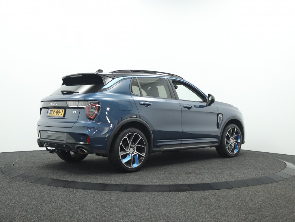 Lynk & Co 01 1.5 PHEV 261 PK | 360 graden camera | Panoramadak | Navigatie
