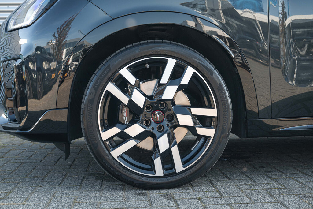 MINI Countryman 37