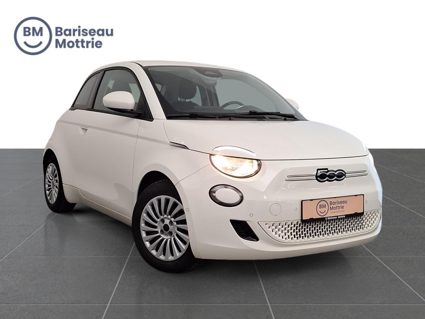Fiat 500e ICON *CAMERA ACHTER*SENSOREN*DAB*CARPLAY*ZETELVERWARMING*KLIMAATREGELING*