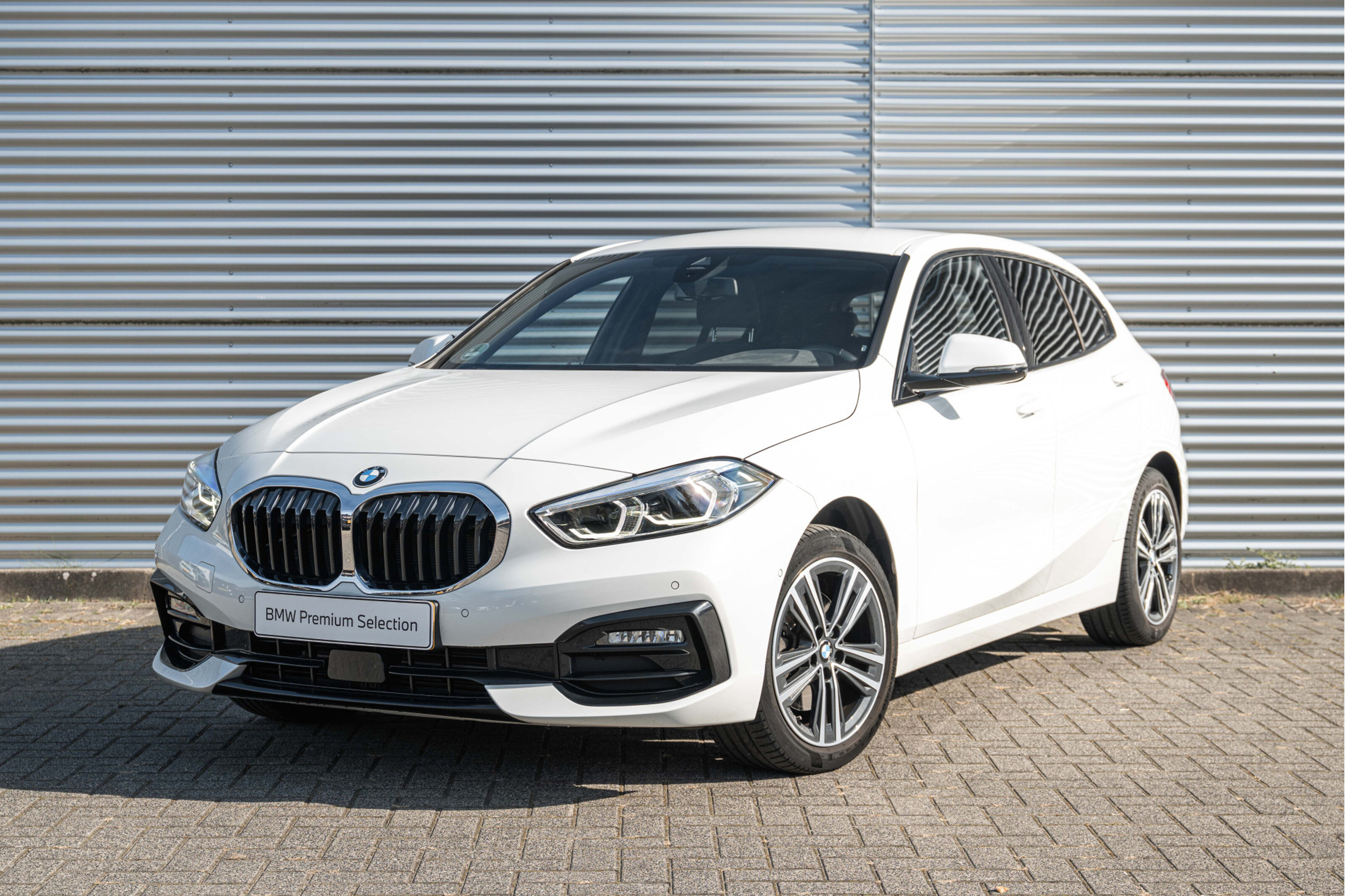 BMW 1 Serie 118i Executive Sport Line Automaat