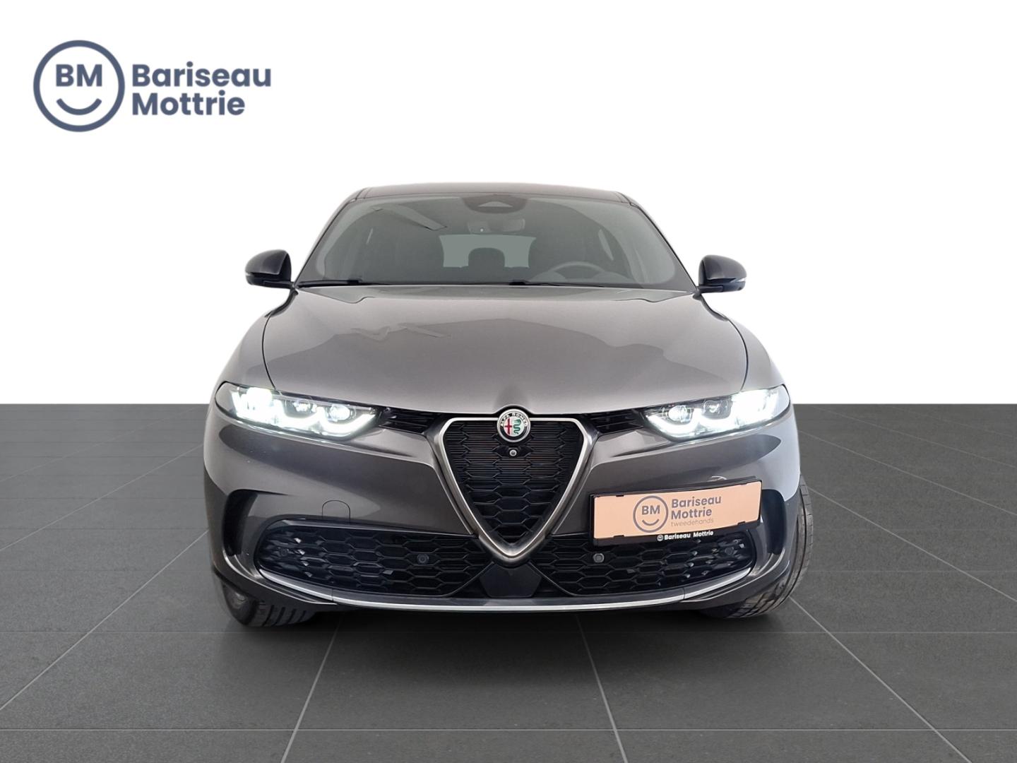 Alfa Romeo Tonale ti Plug-in Hybrid Q4 280PK AUTOMAAT*CAMERA ACHTER*SENSOREN*ZETEL EN STUURVERWARMING*DAB*CARPLAY*GPS* - Afbeelding 2