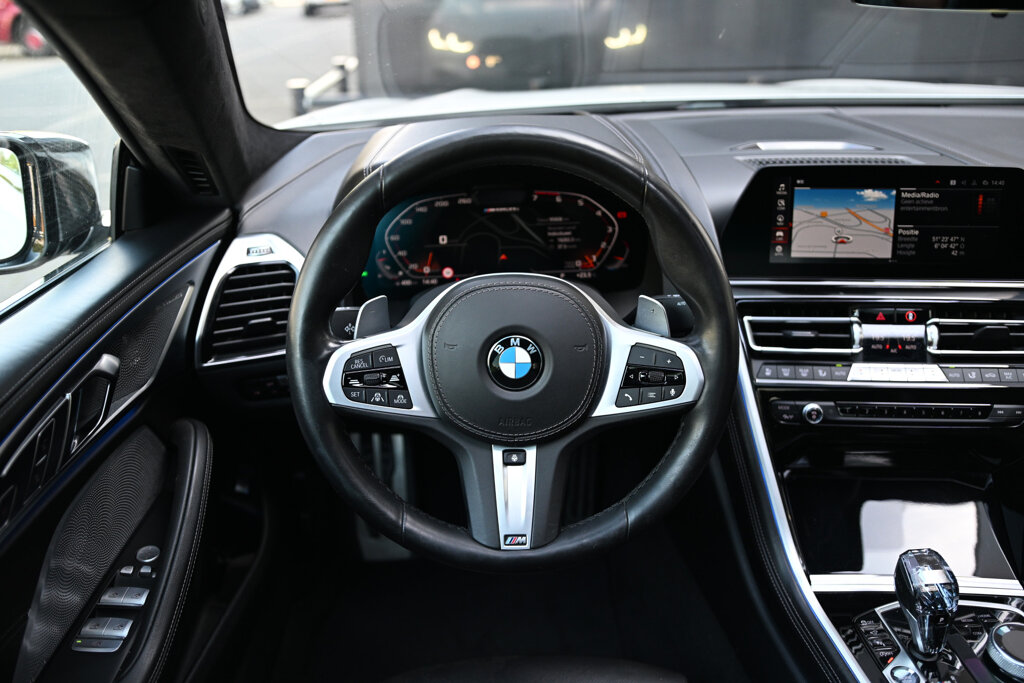 BMW 8 Serie 14