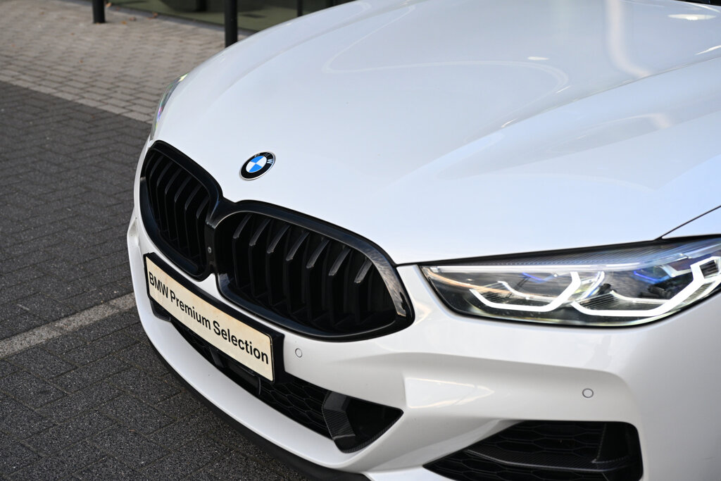 BMW 8 Serie 23