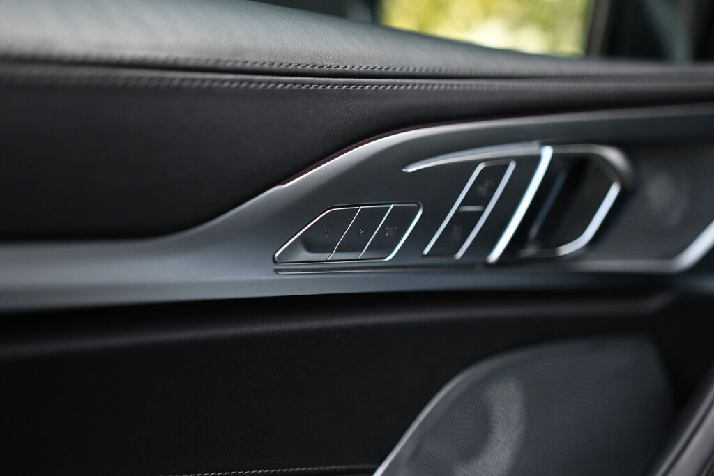 BMW 8 Serie 24