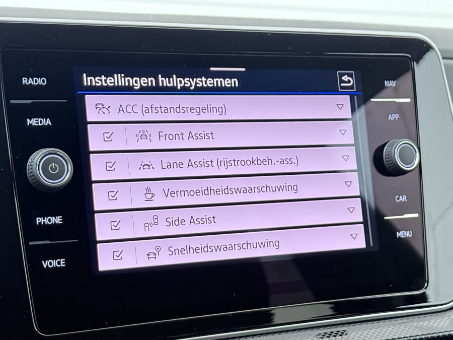 Volkswagen T-Cross 1.0 TSI R-Line