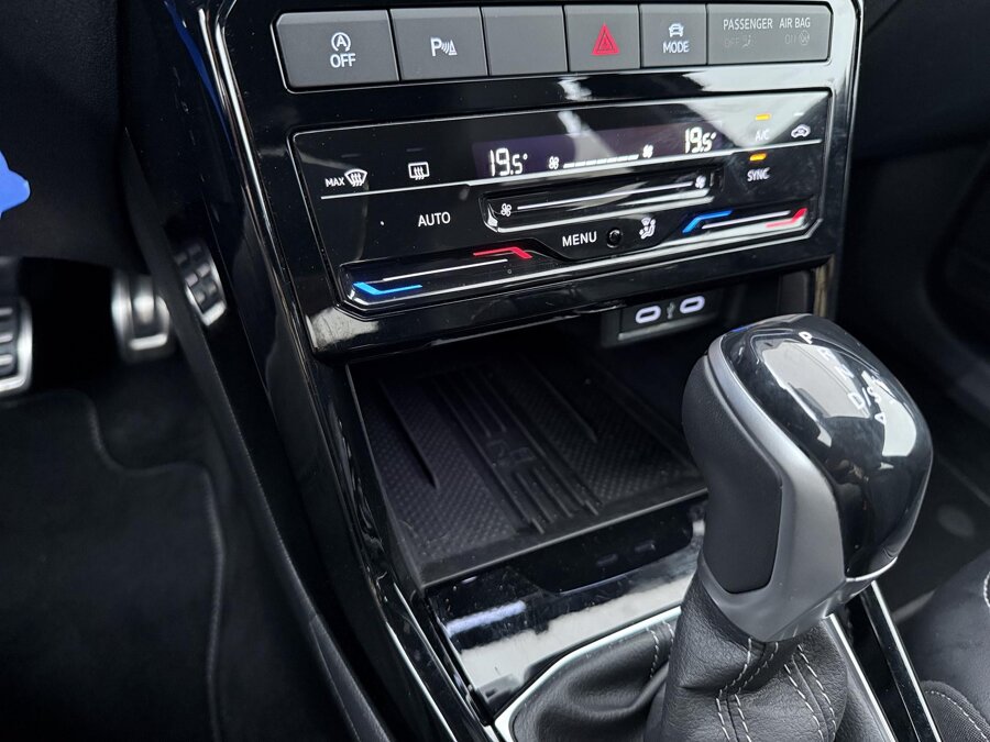 Volkswagen T-Cross 1.0 TSI R-Line