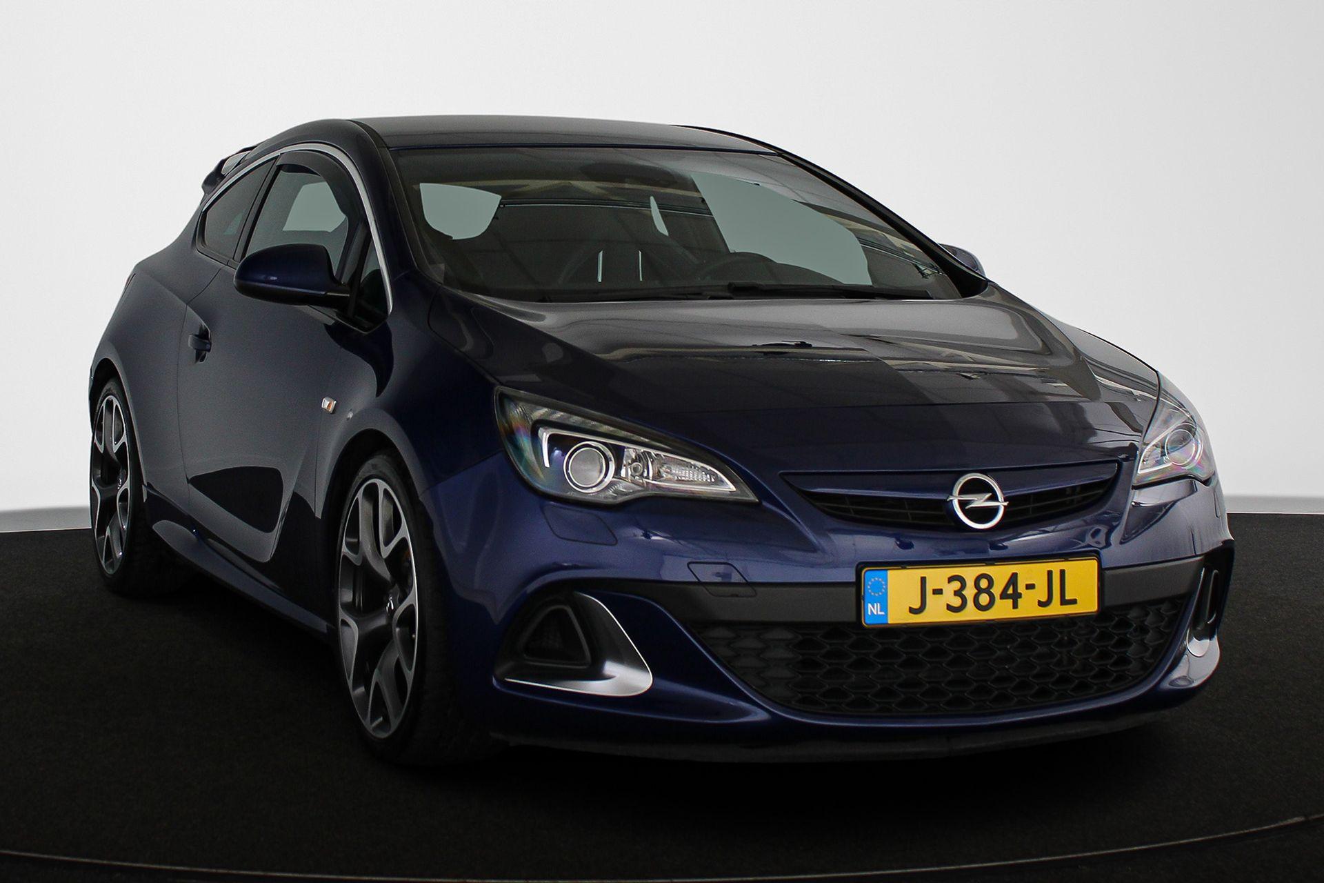 Opel Astra GTC 2.0 Turbo OPC - Afbeelding 2