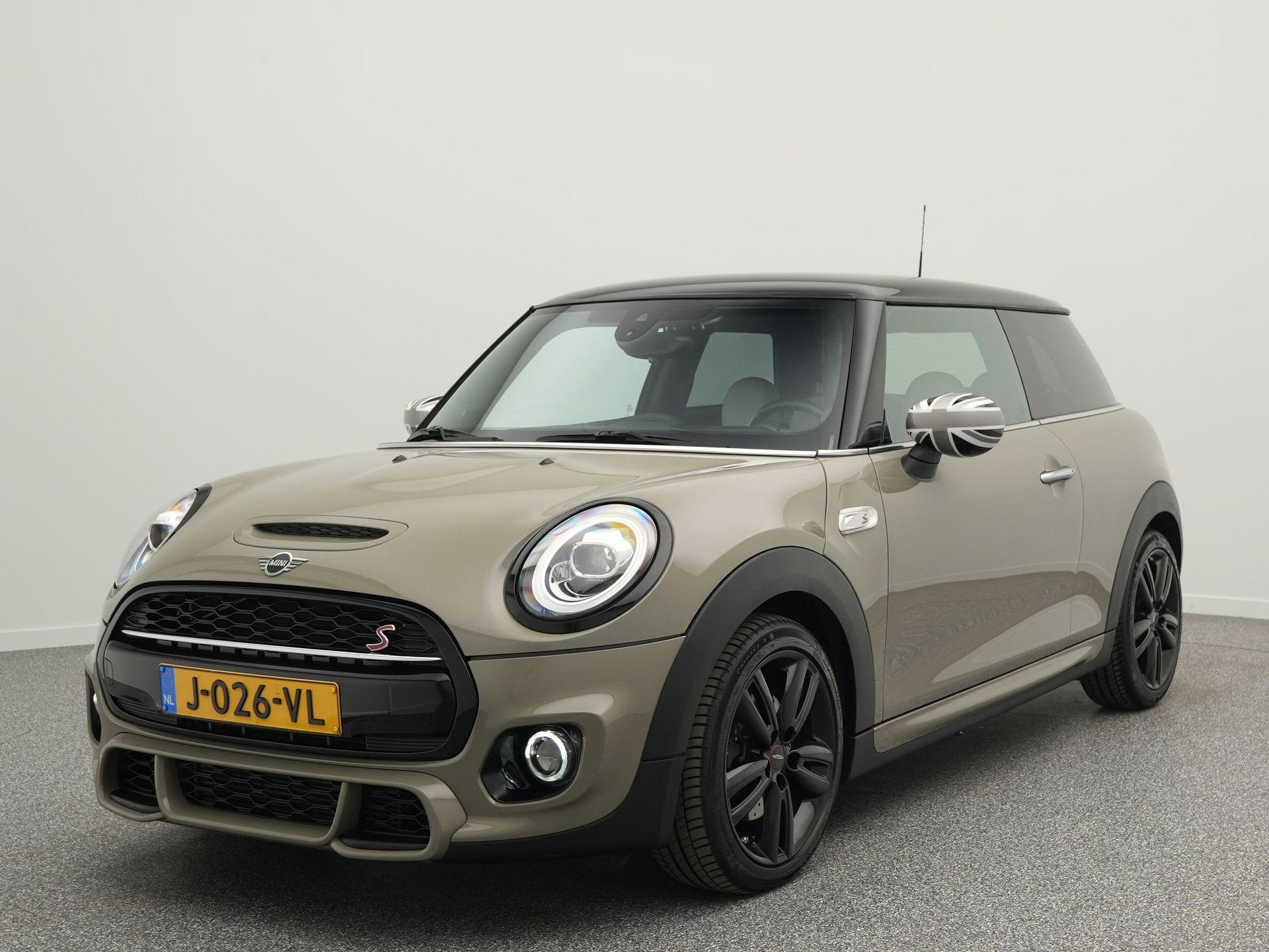 MINI 3-Deurs 2.0 Cooper S Knightsbridge Edition 192 PK Automaat