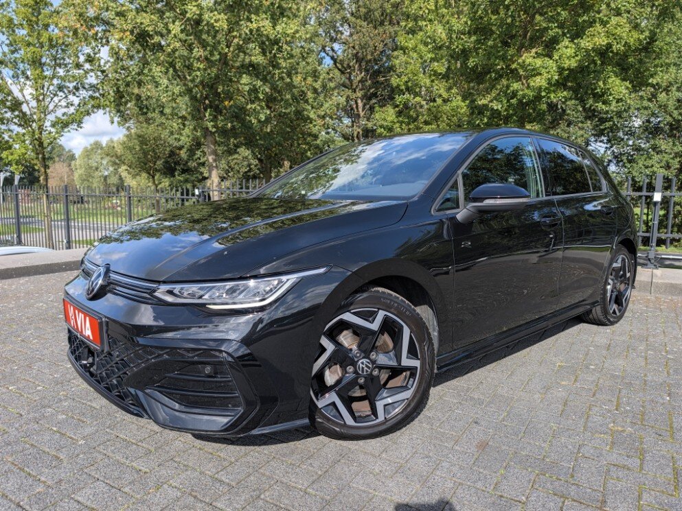 Volkswagen Golf 1.5 eTSI 150PK R-Line | Half leder | ACC | Camera | AppConnect | Stoelverw. | LED | Climate Control