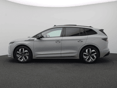 Skoda Enyaq 85 Sportline Tour Edition 286PK Aut. Panoramadak, Trekhaak, Keyless, Elektr. Achterklep, 20" LM Velgen, Achteruitrijcamera, 2000KG Trekgewicht, Stoel-Stuurverwarming, Matrix LED Verlichting - Obraz 3