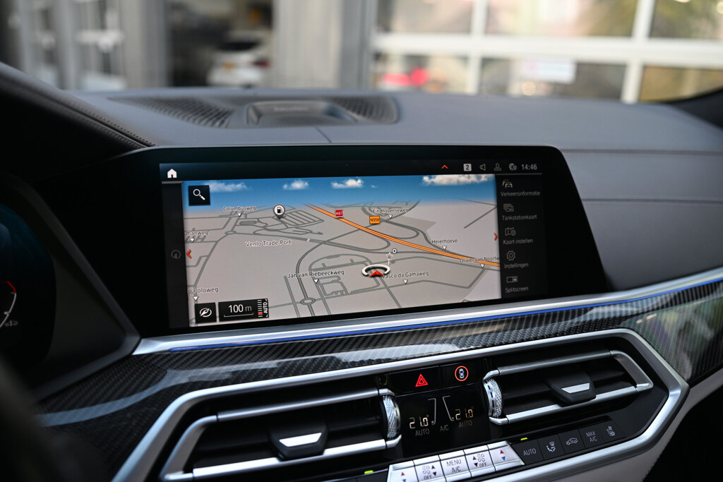 BMW X6 8