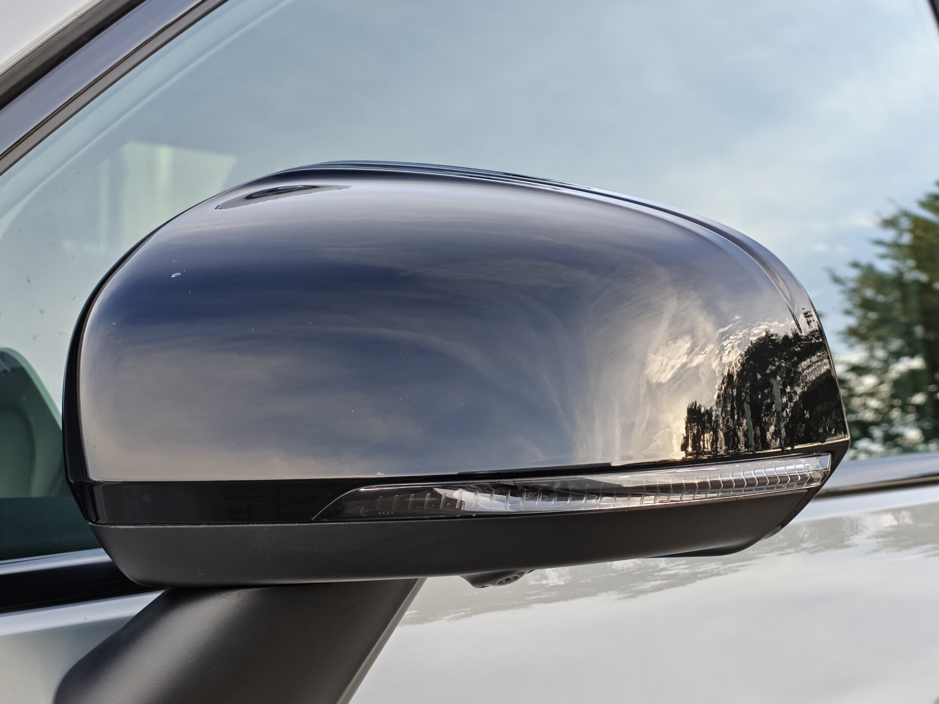 Volvo V60 T8 455PK Plug-in hybrid AWD Plus Dark - Afbeelding 5