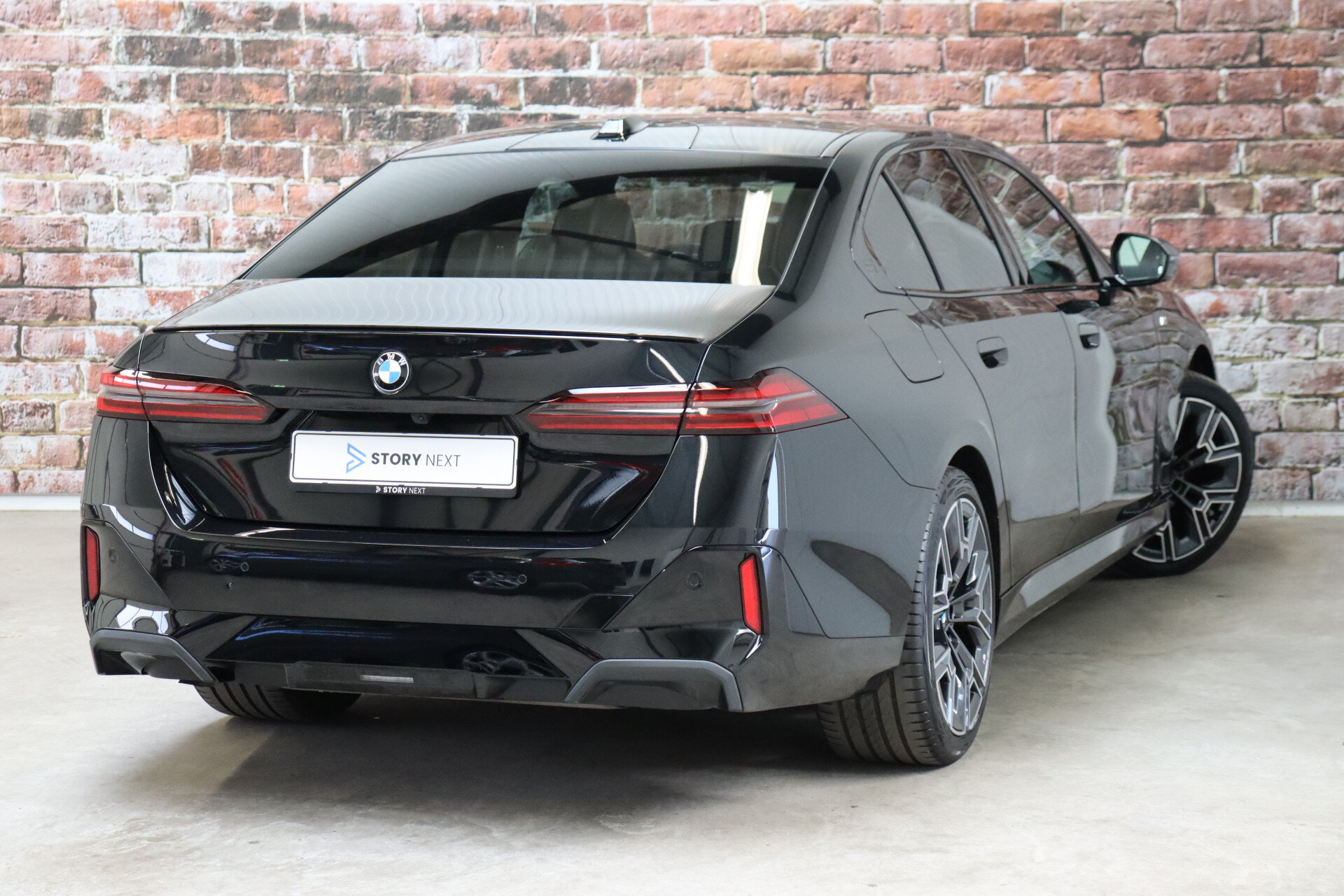 BMW 5 Serie Sedan 520i High Executive M Sport Pro Pakket Automaat - Afbeelding 4