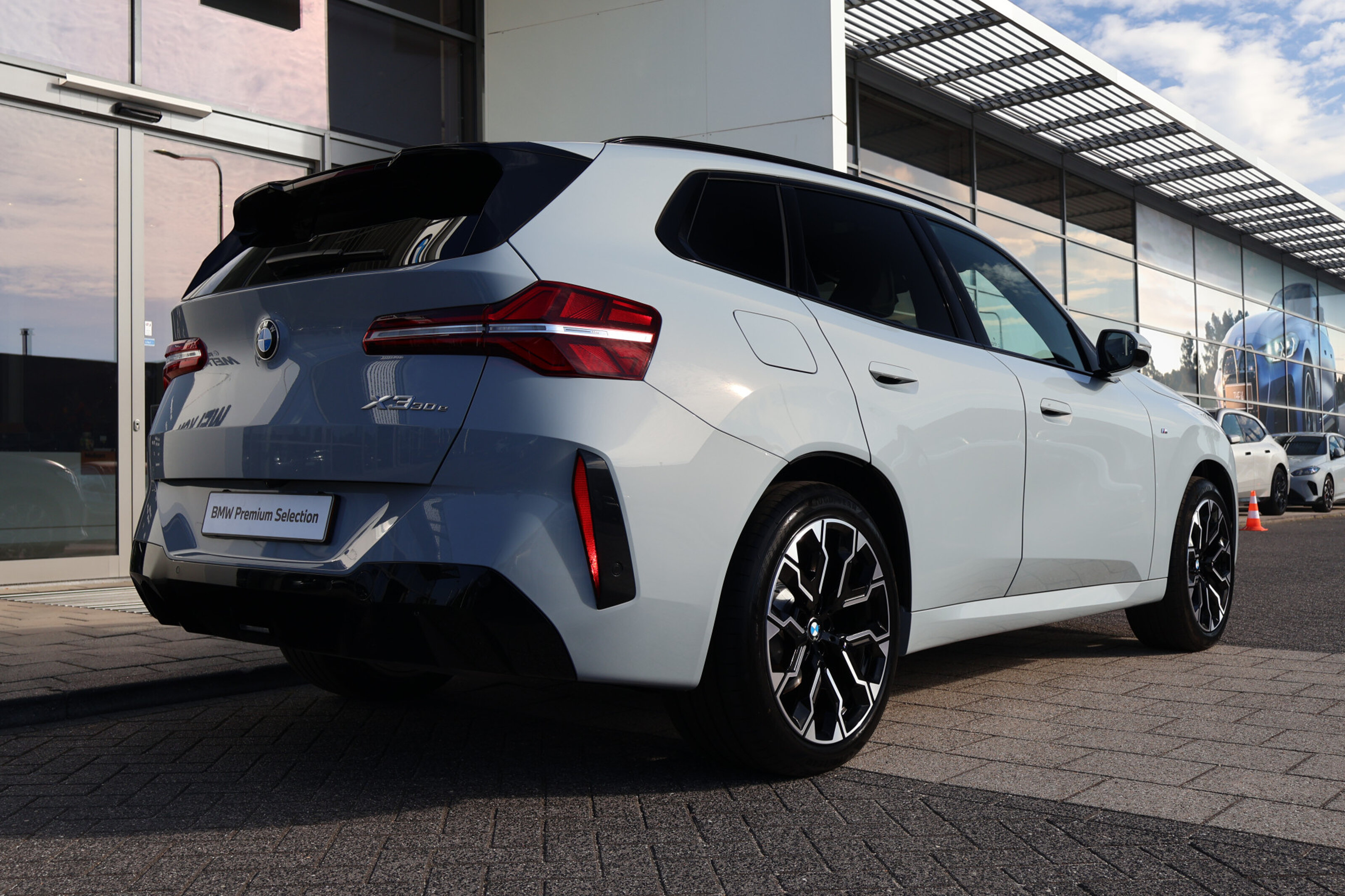 BMW X3 7