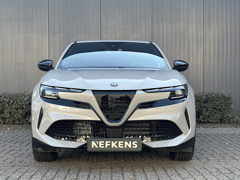 Alfa Romeo Junior 145pk Hybrid Ibrida Speciale Automaat - Afbeelding 2