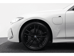 BMW 3 Serie Touring 330e M-Sport | Adaptieve cruise | Pano | Elekt. trekhaak - Afbeelding 5