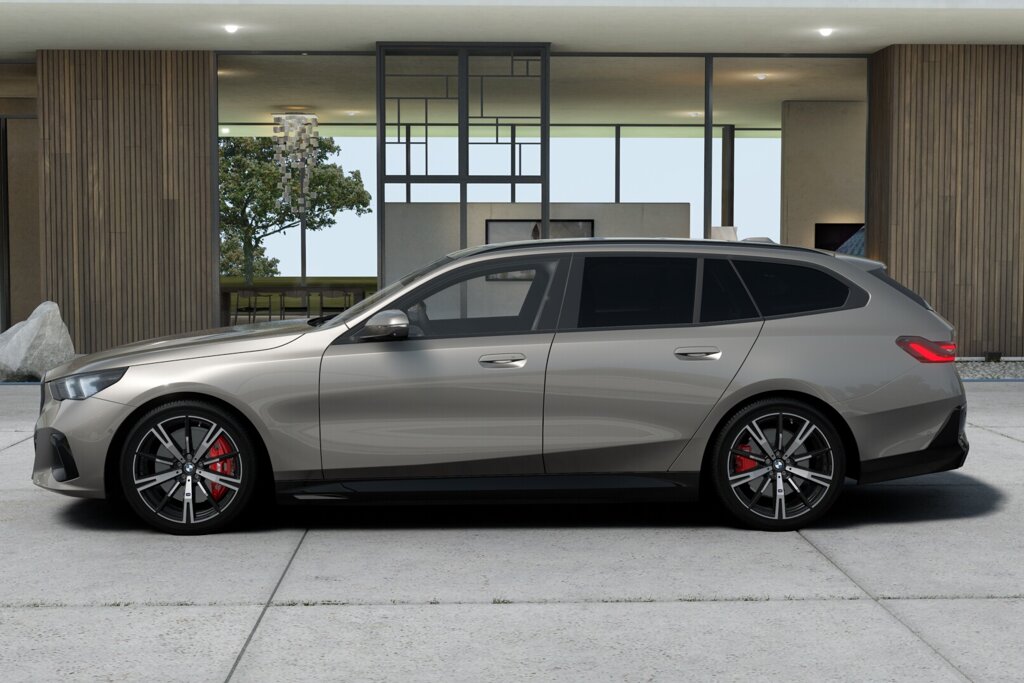 BMW i5 5